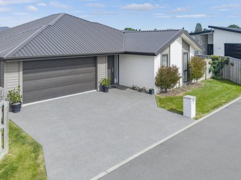 15 Grey View Grove, Rangiora
