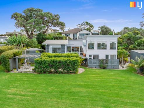 79 Hauraki Road, Leigh
