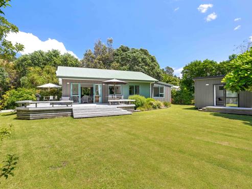 15 Holland Close, Pauanui
