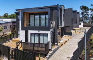 1/79 Halsey Drive, Lynfield