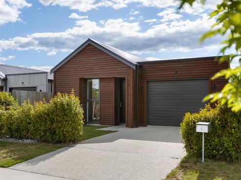 4 Mount Burke Street, Wanaka