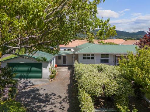 32/32 Park Road, Katikati