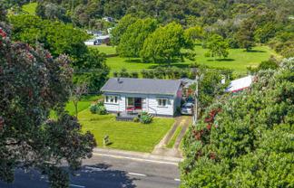 626 Thames Coast Road, Thames