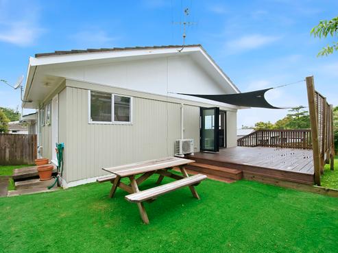 2/17 Kemp Road, Massey