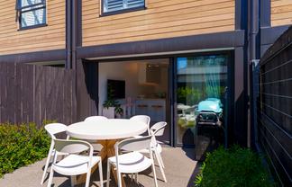 8B Champion Street, Edgeware