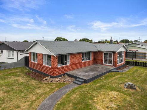 1 Mcnicol Crescent, Allenton