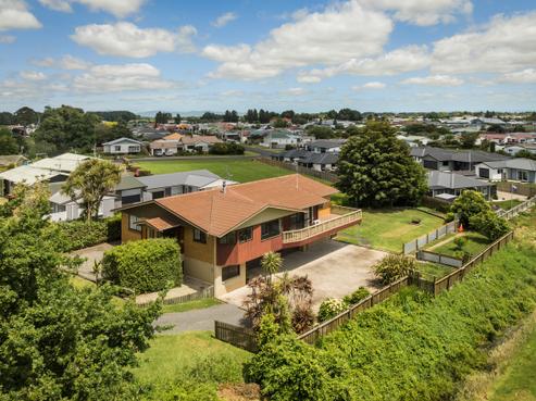 4 Park Street, Paeroa
