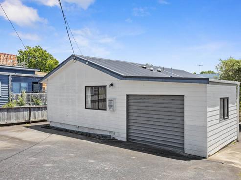 41 Bay Street, Red Beach