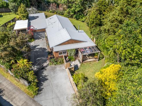 43 Poike Road, Hairini