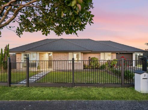 2 Ian Jones Court, Flat Bush
