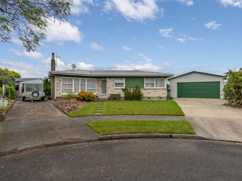8 Hulme Place, Greenmeadows