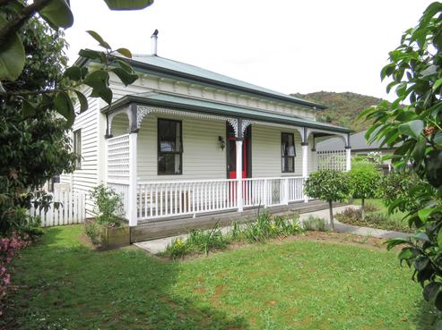 83 Dick Street, Reefton