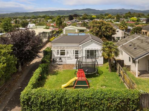 18 Moresby Avenue, Waihi