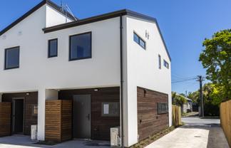 1/220 Geraldine Street, Edgeware