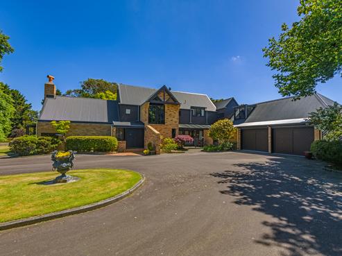 323 Reid Line East, Bunnythorpe