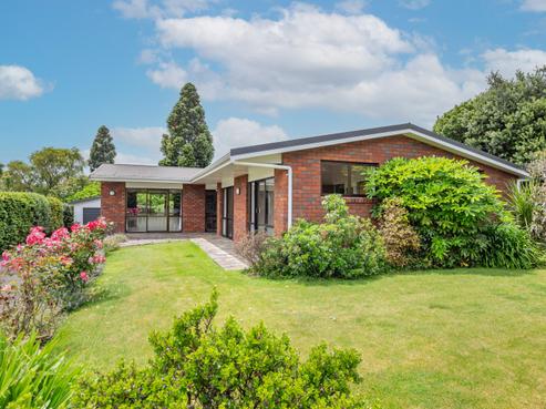 11 Stuart Street, Levin