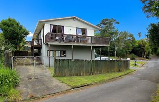 1/231 Don Buck Road, Massey