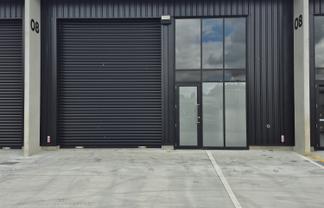 MODERN BUILD, RIVERLEA READY