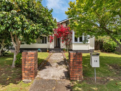 18 Donald Street, Regent