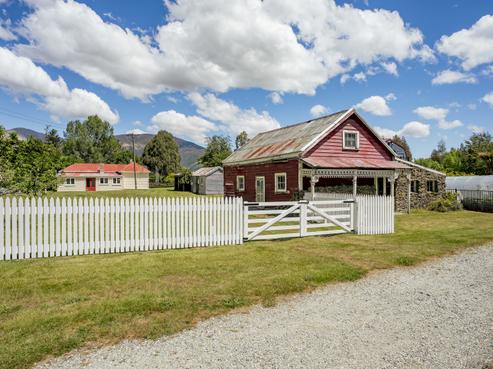 1135 Garston Athol Highway, Lumsden Surrounds