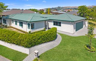 2 Hanna Place, Havelock North