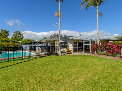 76 Levers Road, Matua
