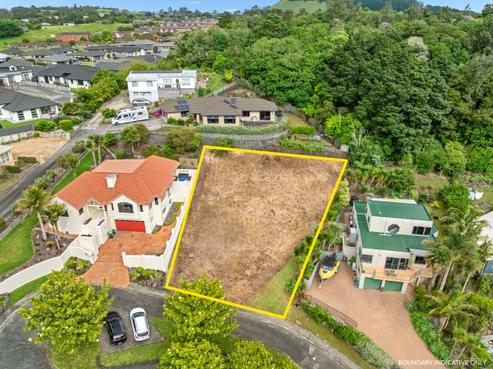 32 Magnolia Avenue, Kamo