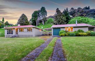 48A-B Whangamomona Road, Whangamomona