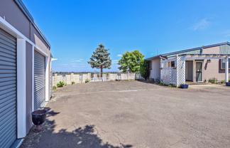 4/34 Busby Hill, Havelock North