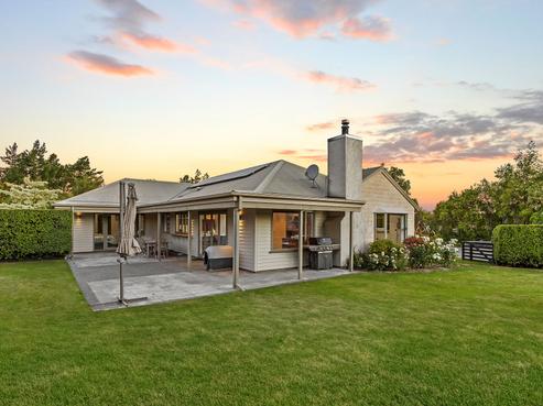 15 John Leith Place, Leithfield