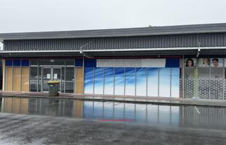 Versatile retail on Great South Road, Takanini