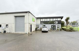 Modern Office and Warehouse Mix | 500m2