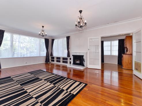 2/219 Don Buck Road, Massey