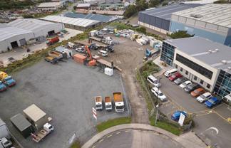 Yard In Porirua - 1500 to 3200sqm 