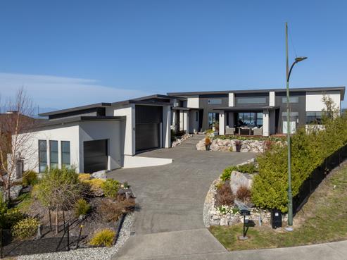 5 Portland Place, Kaiteriteri