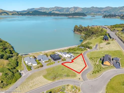 17 Te Wharau Lane, Charteris Bay