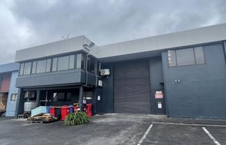 428m² Live-Work Industrial Space