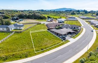 159 Karuhiruhi Street, Waikanae