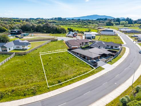 159 Karuhiruhi Street, Waikanae