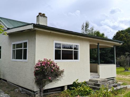 16 Whitehaven Street, Lawrence