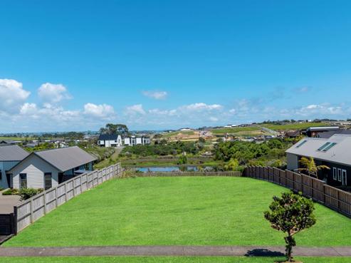 38 Karo Road, Beachlands