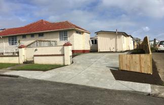 27A Blampied Road, Otara