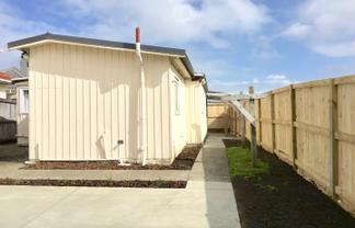 27A Blampied Road, Otara