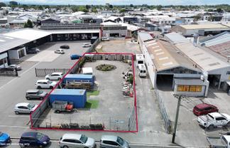 Secure yard area in the city