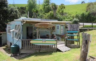 9 Rockell Road, Whananaki