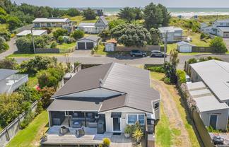 118 Rua Avenue, Waitarere Beach