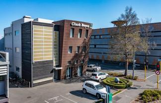 Modern Office Space – 328 Durham Street North