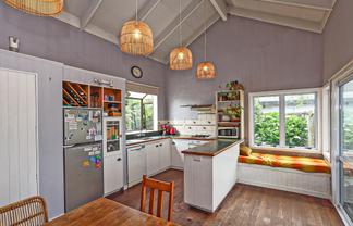 605 Willowpark Road North, Hastings