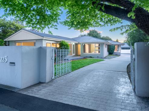 223 Memorial Avenue, Burnside