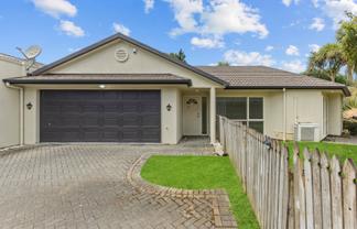 3/8 Saints Court, Manurewa